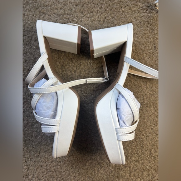Lulu's White Block Heel Sandals - Picture 3 of 6